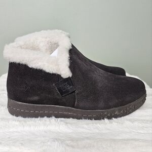 MUK LUKS Womens Suede Street West End Wool Blend Ankle Bootie 7.5 CHOCOLATE